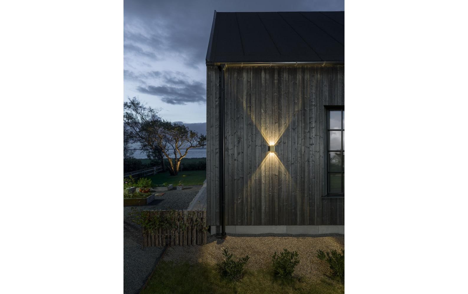Konstsmide Aussenwandleuchte – Warmweiss, 3000 K – IP54 – Netzbetrieb – LED fest verbaut – Anthrazit, Aluminium