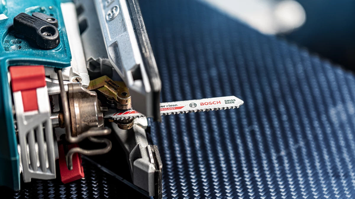 Bosch EXPERT Carbon Fiber Clean Stichsägeblatt 92 mm Hartmetall – 3 Stk – für Faserplatte, Kunststoff