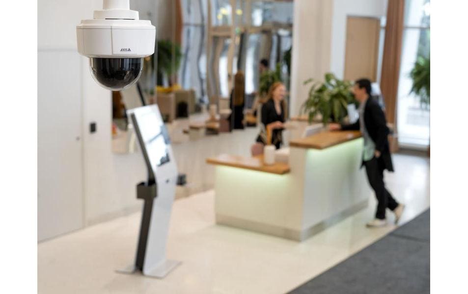 Axis M5526-E PTZ-Kamera – 4 MP