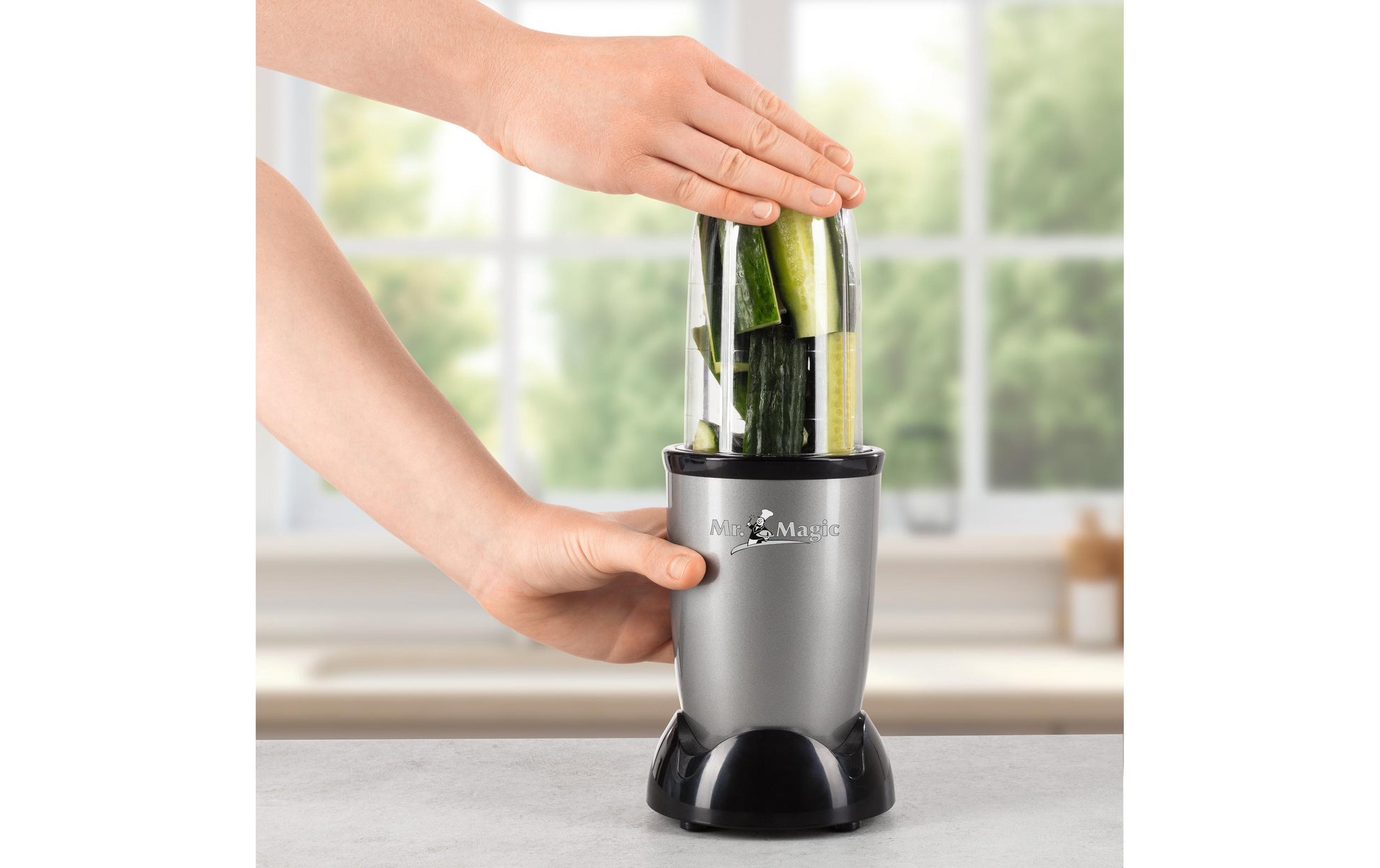 Gourmetmaxx Smoothie-Mixer 11003 – 0,7 l, 500 W, 2-faches Edelstahl-Messer – Schwarz/Silber