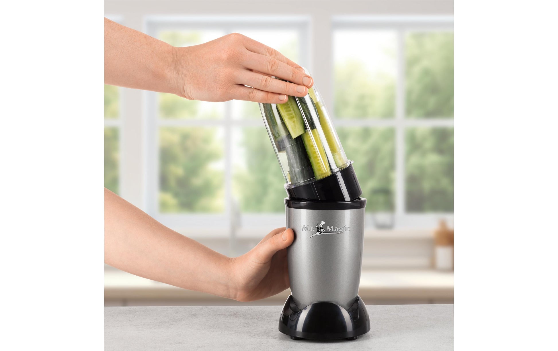 Gourmetmaxx Smoothie-Mixer 11003 – 0,7 l, 500 W, 2-faches Edelstahl-Messer – Schwarz/Silber