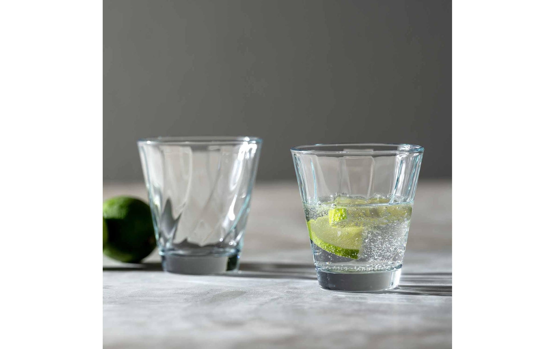 LEONARDO Twist Gläserset – 0,22 l + 0,30 l, Kalk-Natron-Glas, Transparent, Spülmaschinenbeständig, 12 Stück