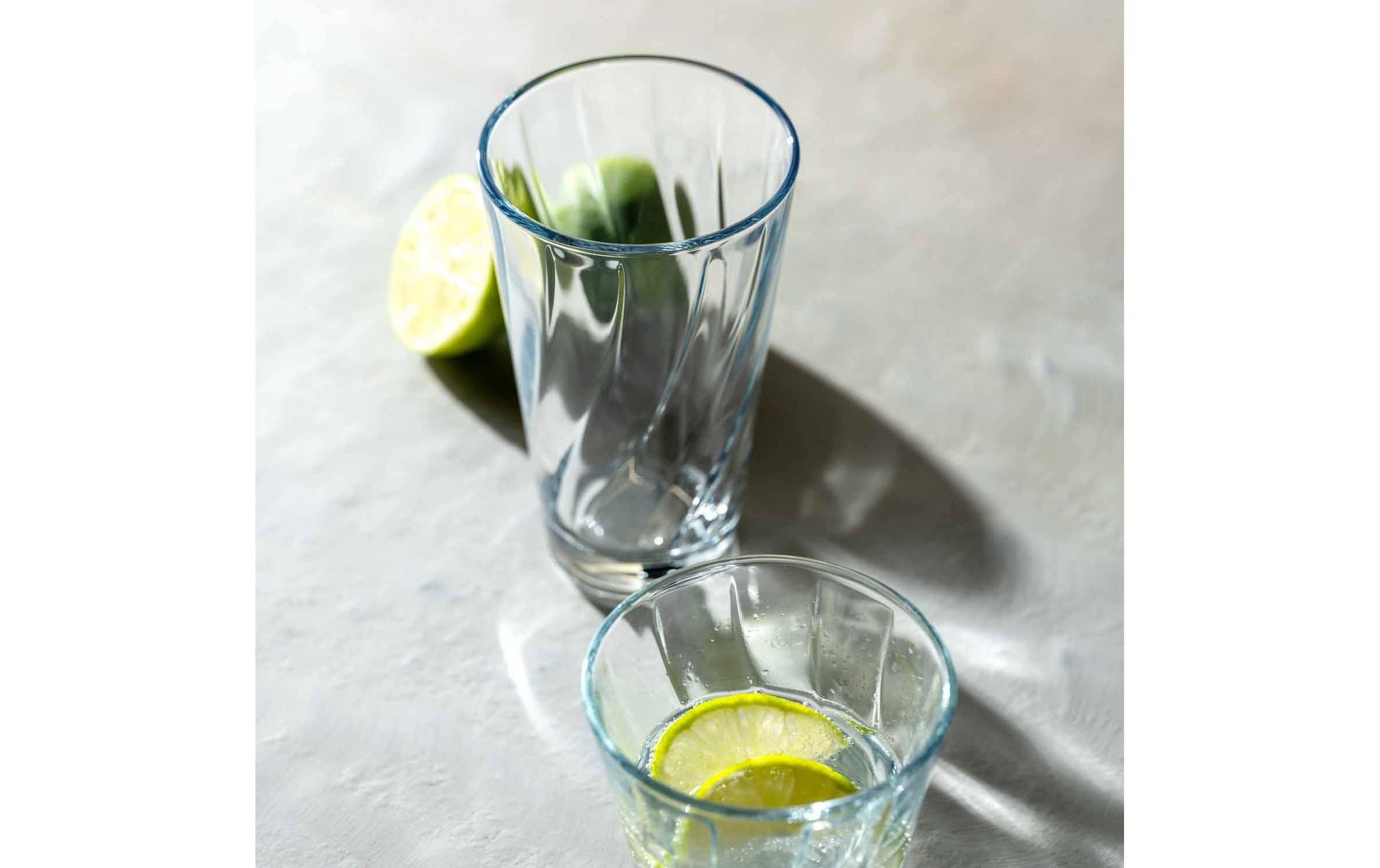 LEONARDO Twist Gläserset – 0,22 l + 0,30 l, Kalk-Natron-Glas, Transparent, Spülmaschinenbeständig, 12 Stück