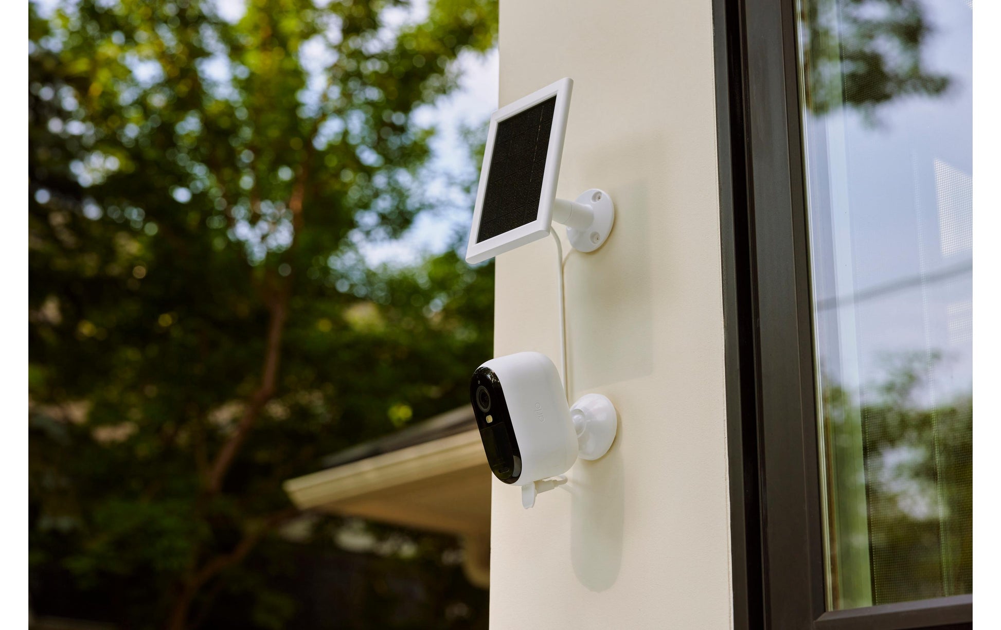 Arlo Essential 2 Solarpanel – wandmontiert, wetterfest, 2,43 m Kabel – für Arlo Essential 2