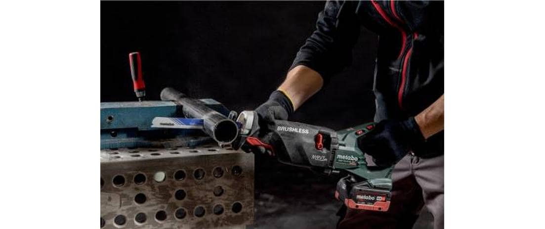 Metabo Säbelsäge SSEP 18 LTX BL MVT – 18 V (CAS) – Hub 32 mm – Solo – für Holz – Brushless