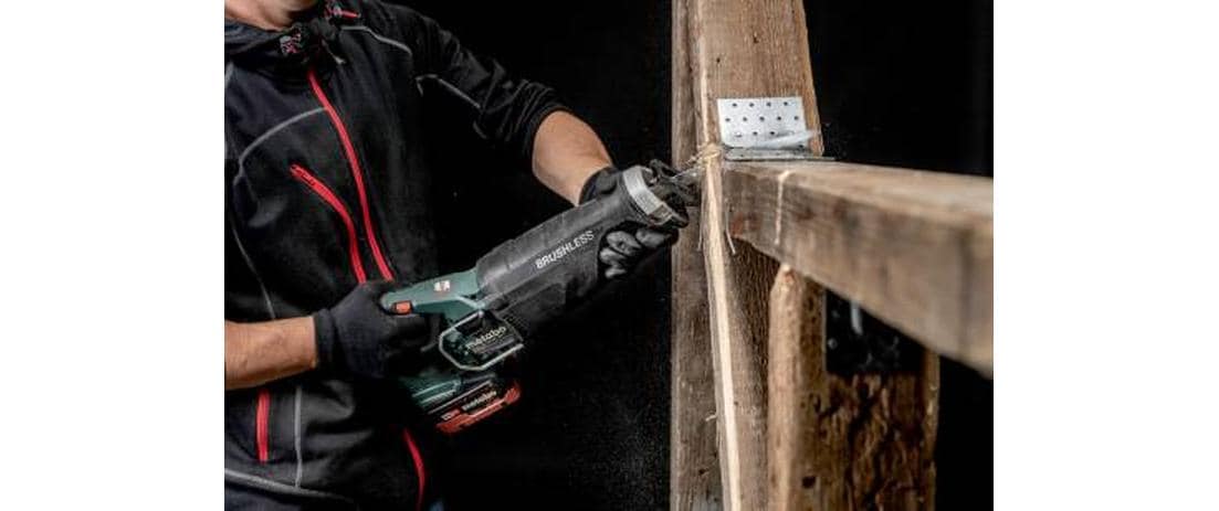 Metabo Säbelsäge SSEP 18 LTX BL MVT – 18 V (CAS) – Hub 32 mm – Solo – für Holz – Brushless