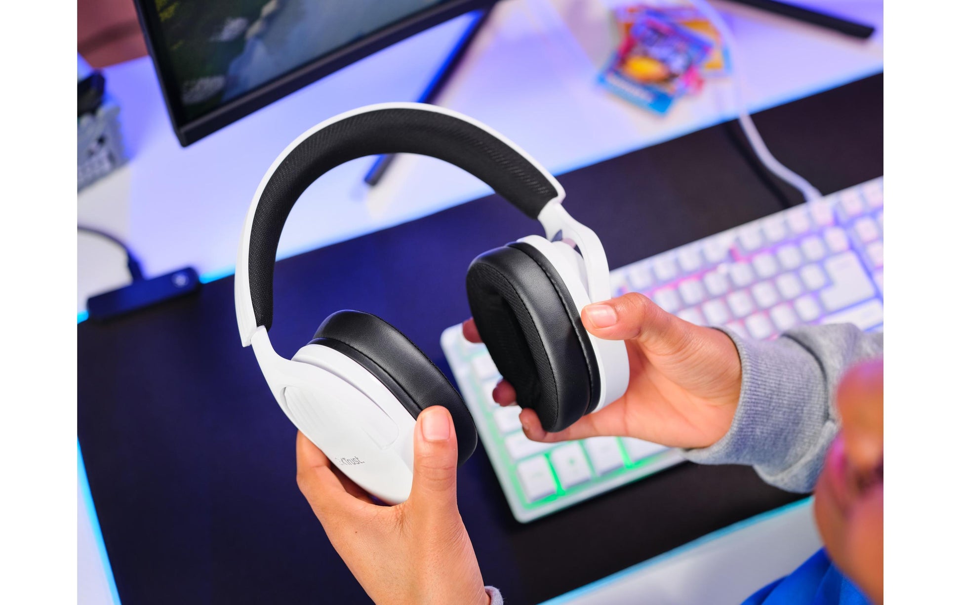 Trust GXT489 FAYZO Gaming-Headset – On-Ear, Stereo, Verkabelt, 3,5 mm Klinke, Weiss