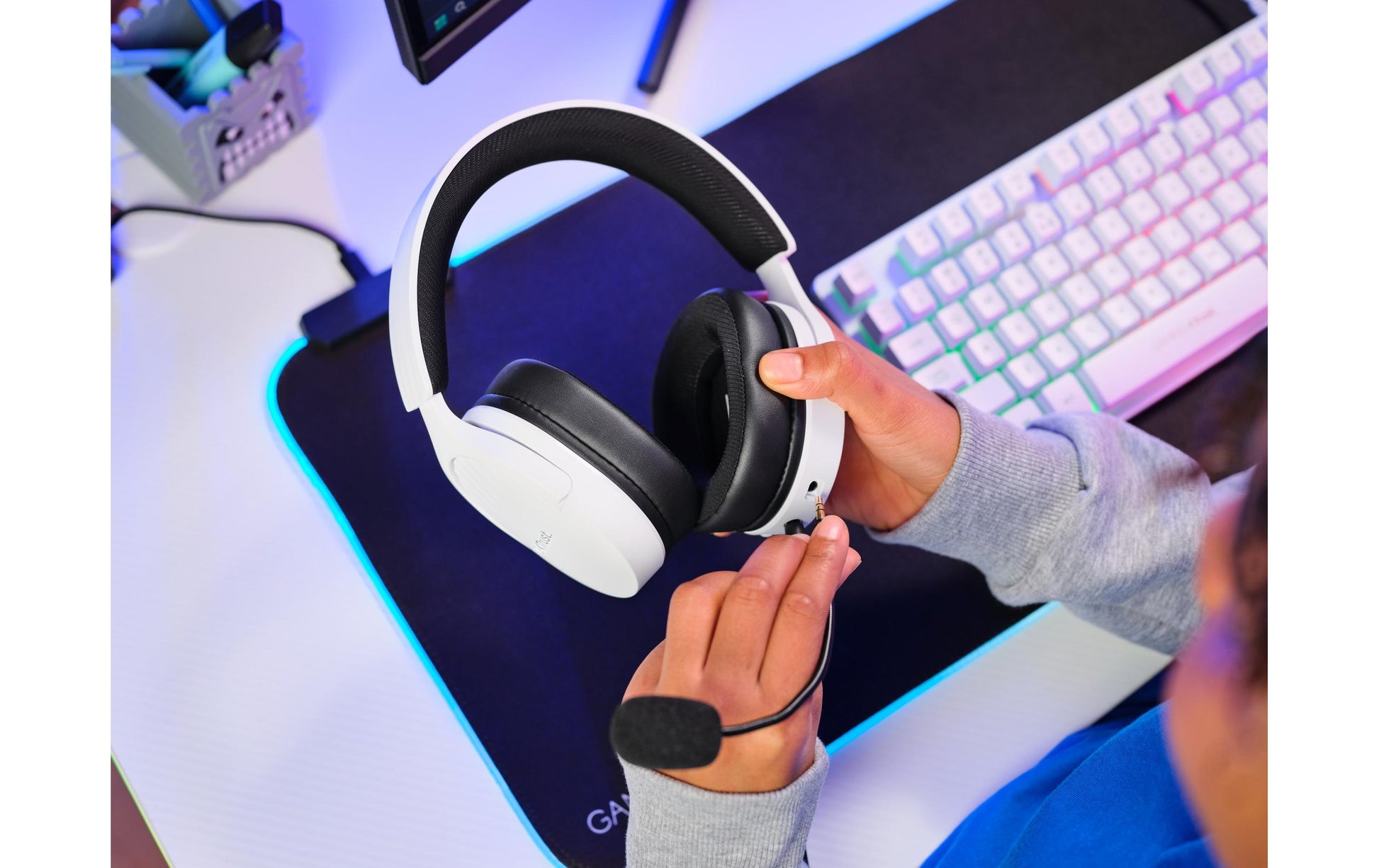 Trust GXT489 FAYZO Gaming-Headset – On-Ear, Stereo, Verkabelt, 3,5 mm Klinke, Weiss