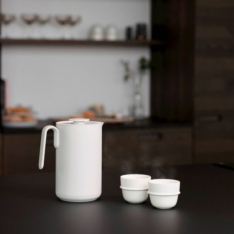 Zone Denmark Thermoskanne Jug Singles – 1 l, Ø 13,2 cm, Kunststoff (PP)/Glas, Knopfdruckverschluss