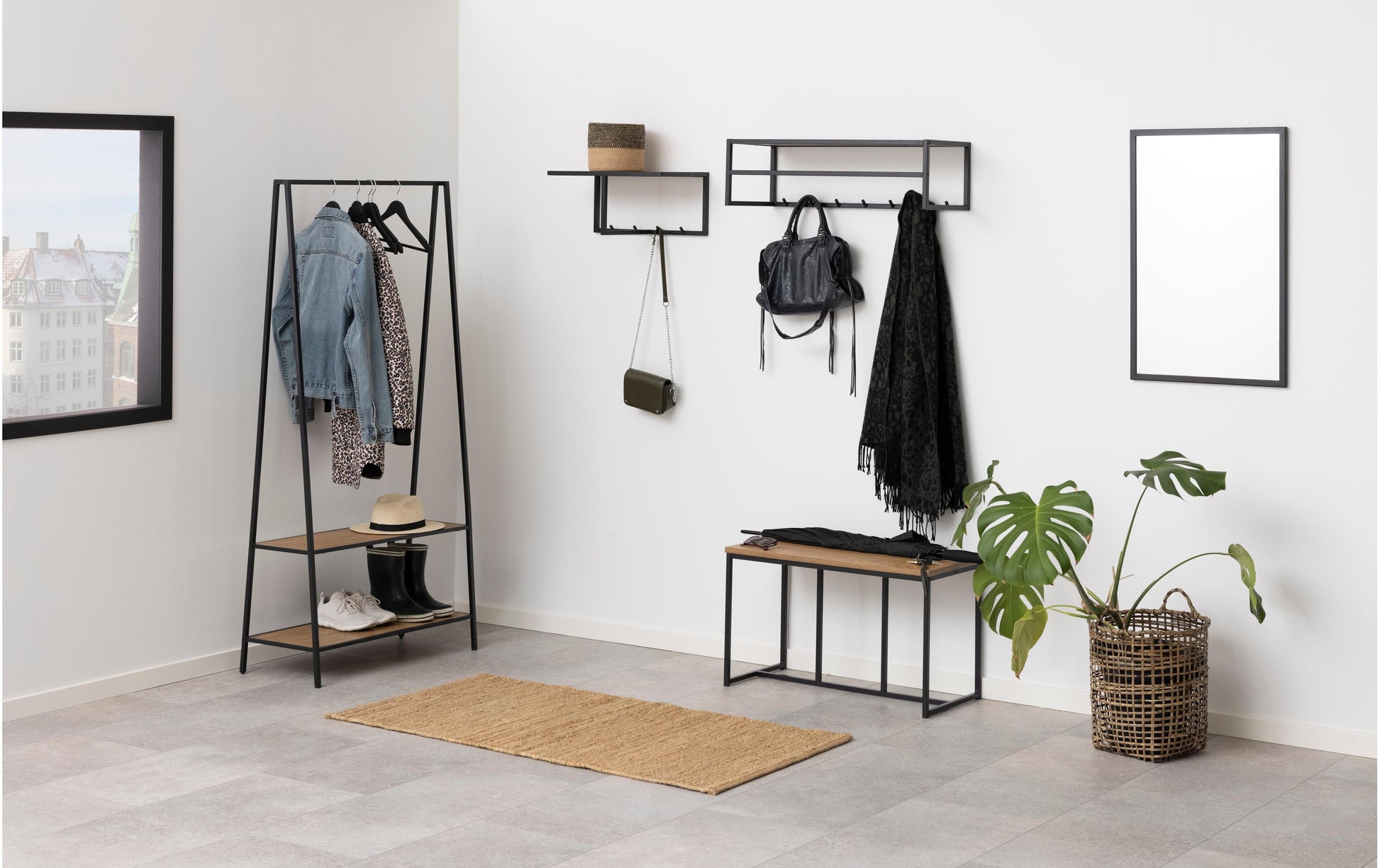 Actona Wandgarderobe – 7 Haken, Stahl/Holz, Schwarz/Natur, 77 × 28 × 22 cm