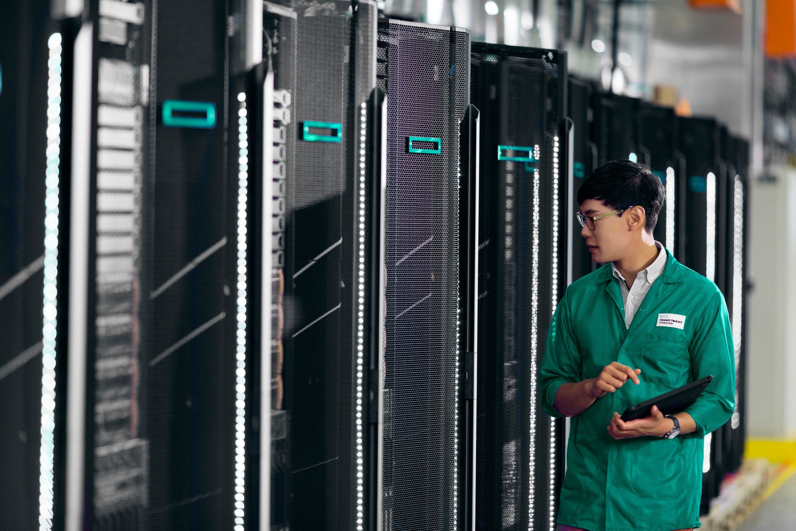HPE Netzkabel – TH/PH–IEC C5, 1,83 m, 250 V/2,5 A, schwarz