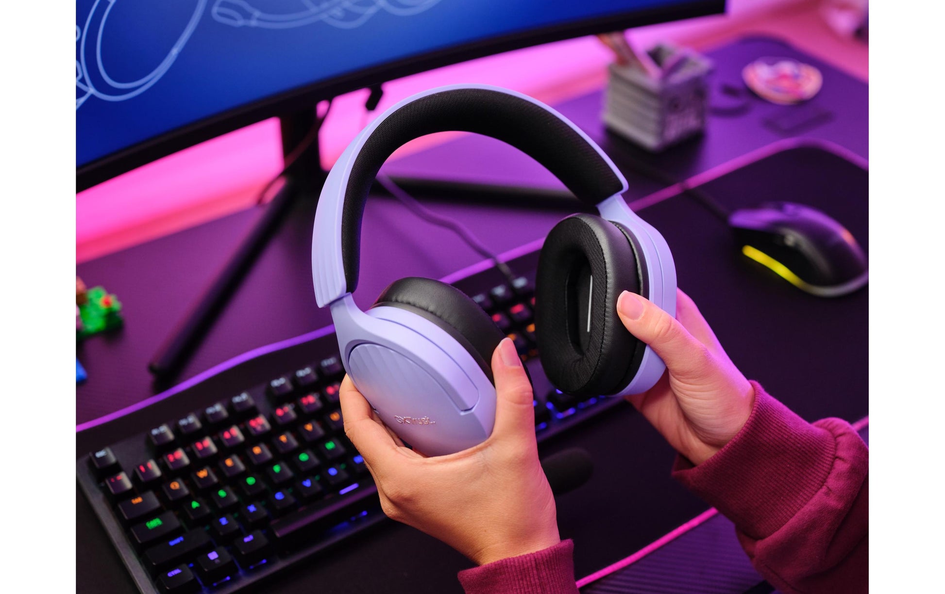 Trust GXT489 FAYZO Gaming-Headset – On-Ear, Stereo, Kabelgebunden, 3,5 mm Klinke, Violett