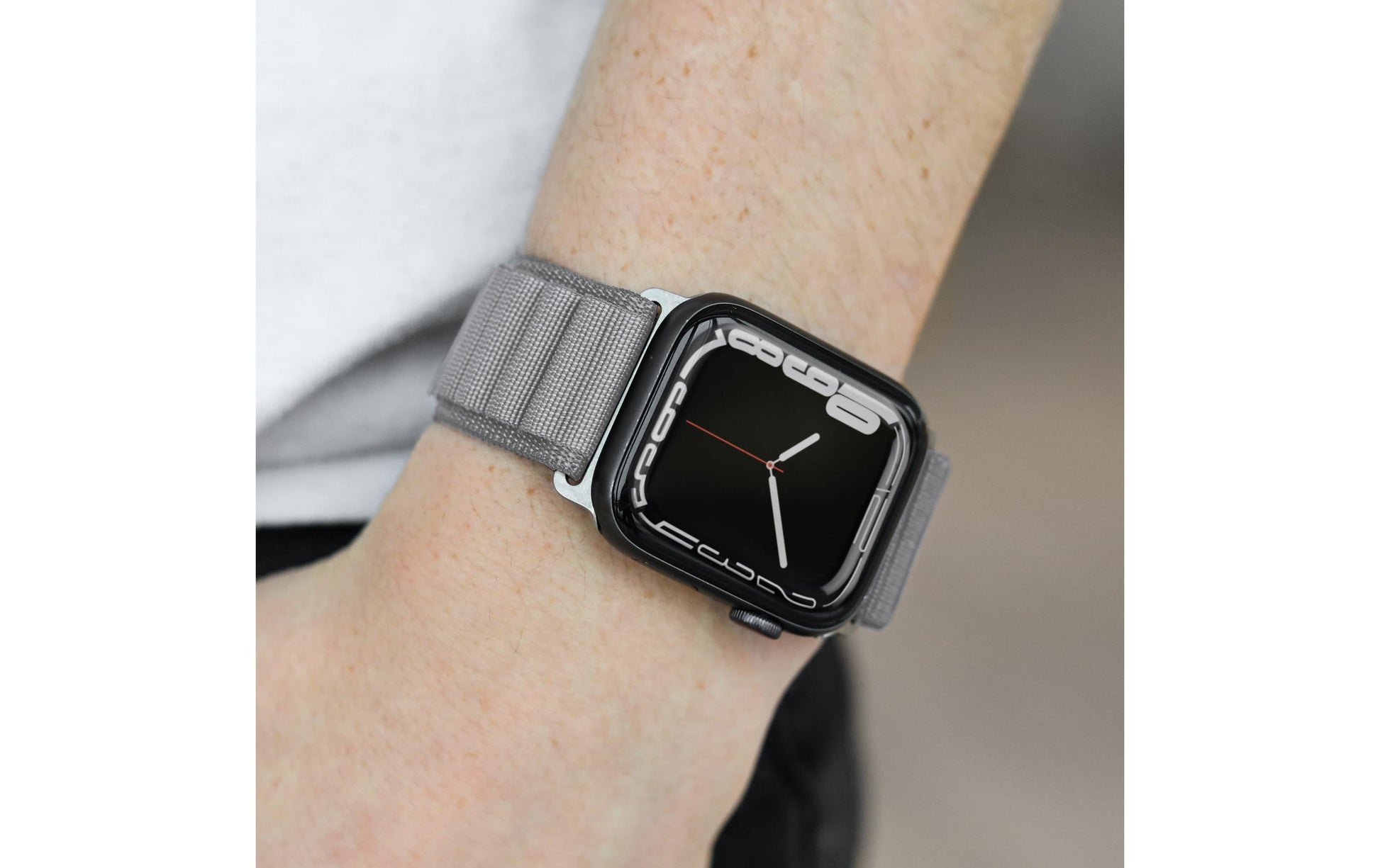 Vonmählen Action Loop Case 1 – Hellgrau, für Apple Watch 38 mm, 40 mm, 41 mm