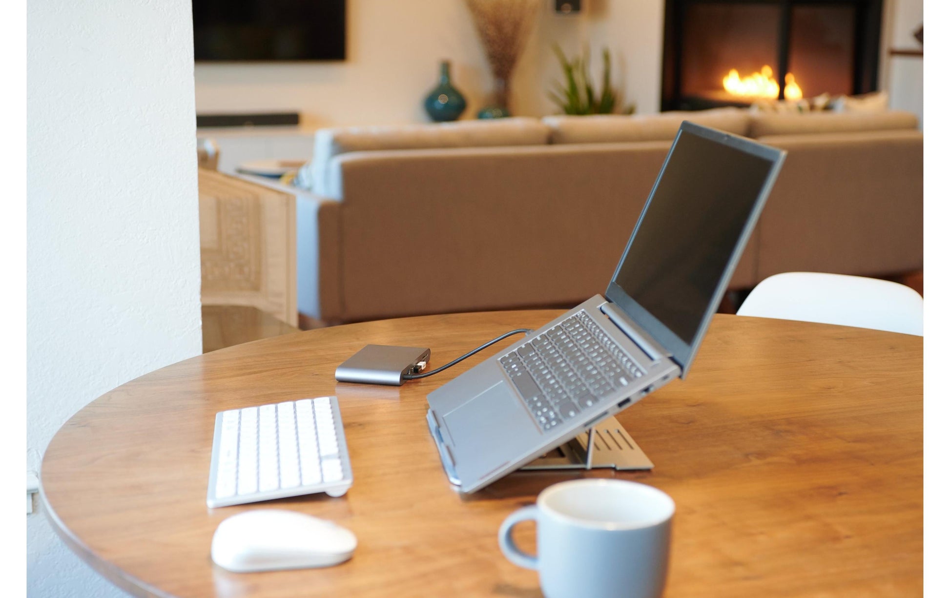 Kensington Laptop-Ständer – bis 16", höhenverstellbar (86–118 mm), bis 5 kg Traglast – Silber