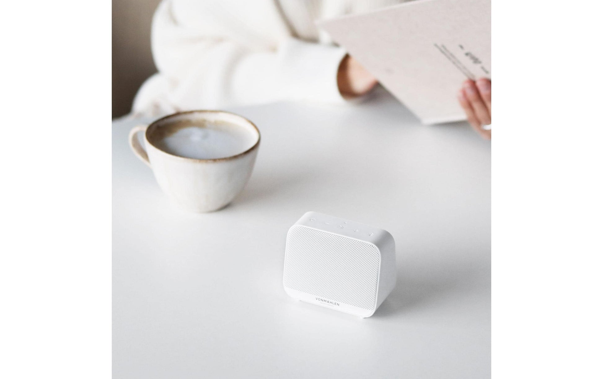 Vonmählen Air Beats Go – Bluetooth-Lautsprecher – 5 W, IP67, 10 h, Weiss