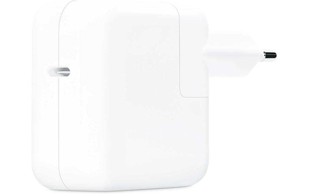 Apple Netzteil – 30 W, 1× USB-C – für iPhone 12, iPhone 12 Pro
