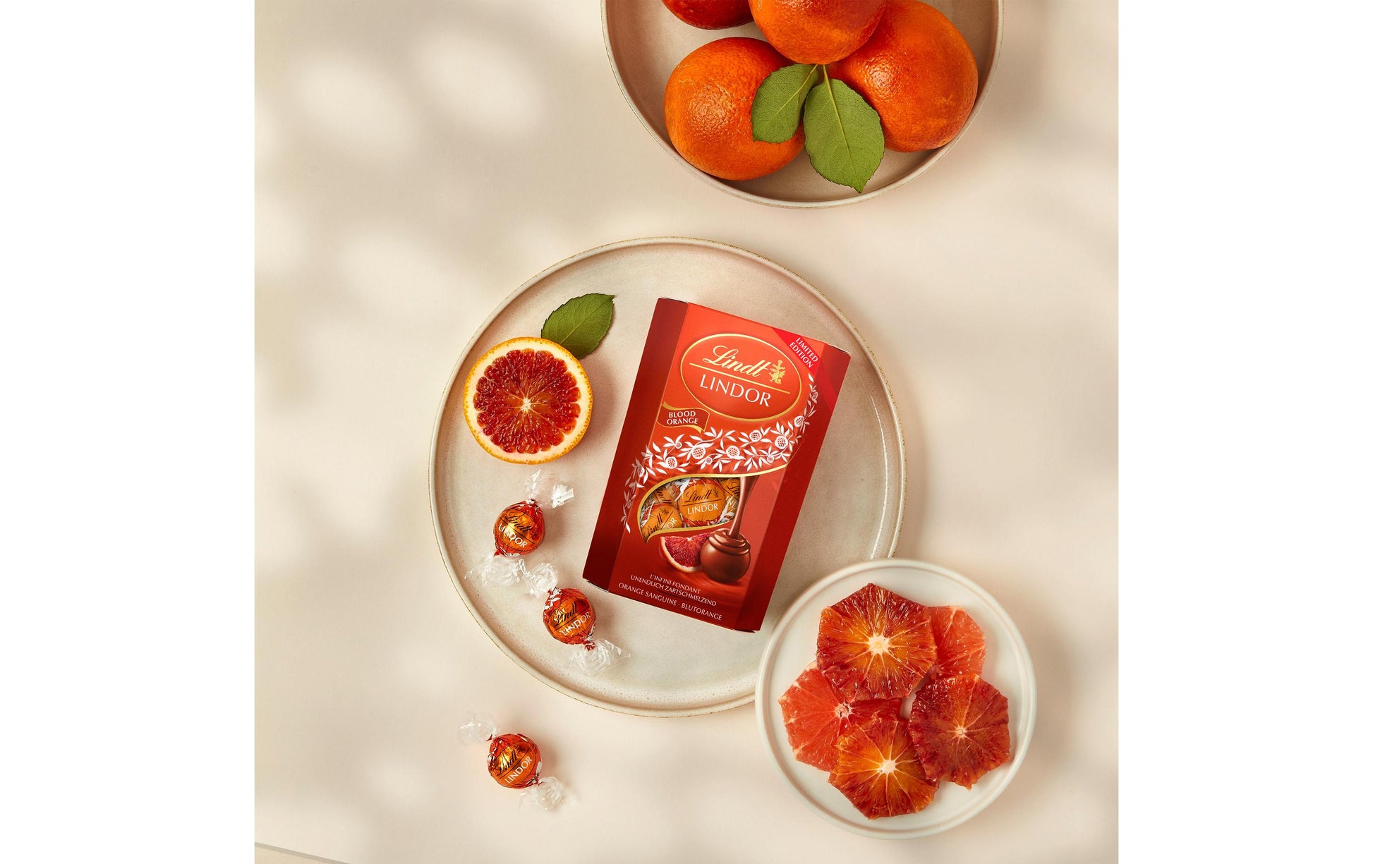 Lindt LINDOR Schokolade – Blutorange – 200 g