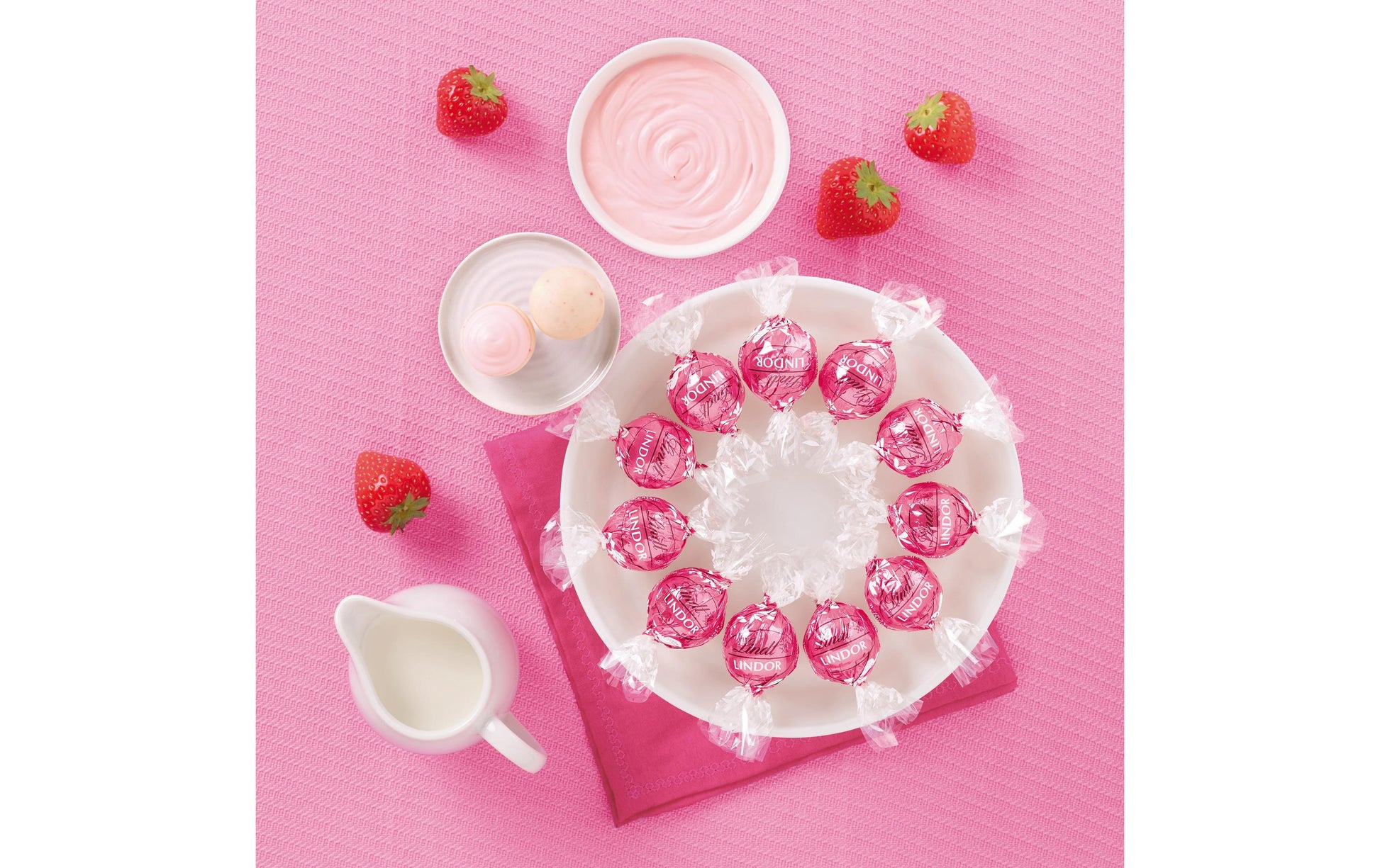 Lindt LINDOR Pralinés – Erdbeere, weisse Schokolade – 200 g