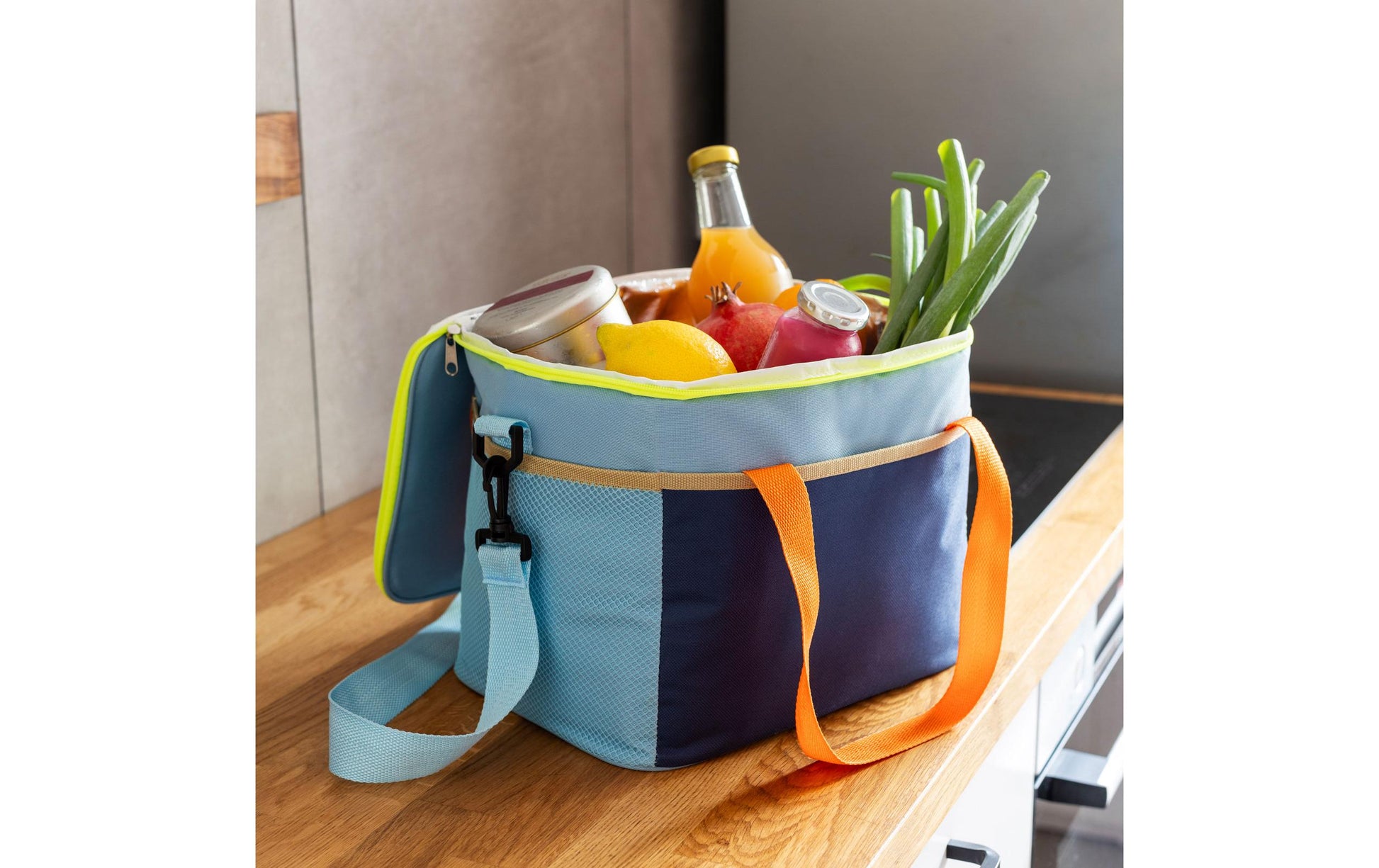 REMEMBER Kühltasche Nick – 16 l – 300×250×220 mm – dunkelblau – Polyester – 1 Stk.