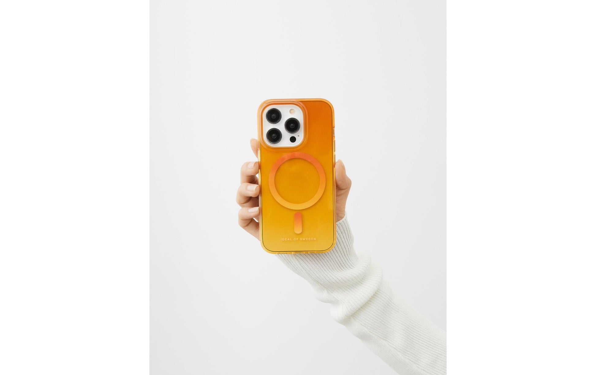 iDeal of Sweden Backcover – für Apple iPhone 15 – Orange – PC – MagSafe-kompatibel, sturzsicher bis 1,82 m