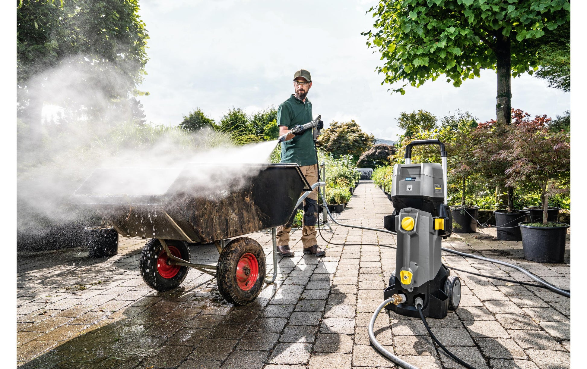 Kärcher HD 4/11 C Bp Pack Plus Hochdruckreiniger – 36 V – 110 bar, 400 l/h – Kärcher Battery Power