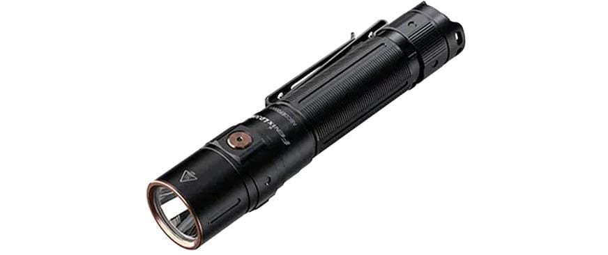 Fenix Taschenlampe LD30 – 1700 lm, 267 m, IP68, Akku, Laufzeit 750 h
