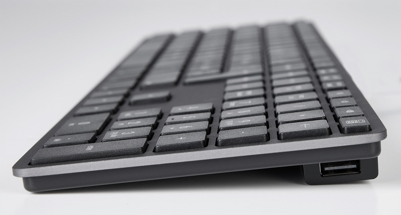 LMP KB-3421 – Tastatur, kabelgebunden (USB-A), CH-Layout (DE-CH), Fullsize (mit Ziffernblock) – für Windows
