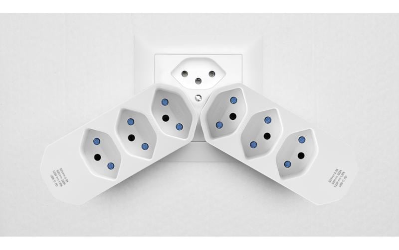 Steffen Steckdosenleiste, 4×T13, 1×USB-C, Stecker T12 (abgewinkelt), 320° drehbar – weiss