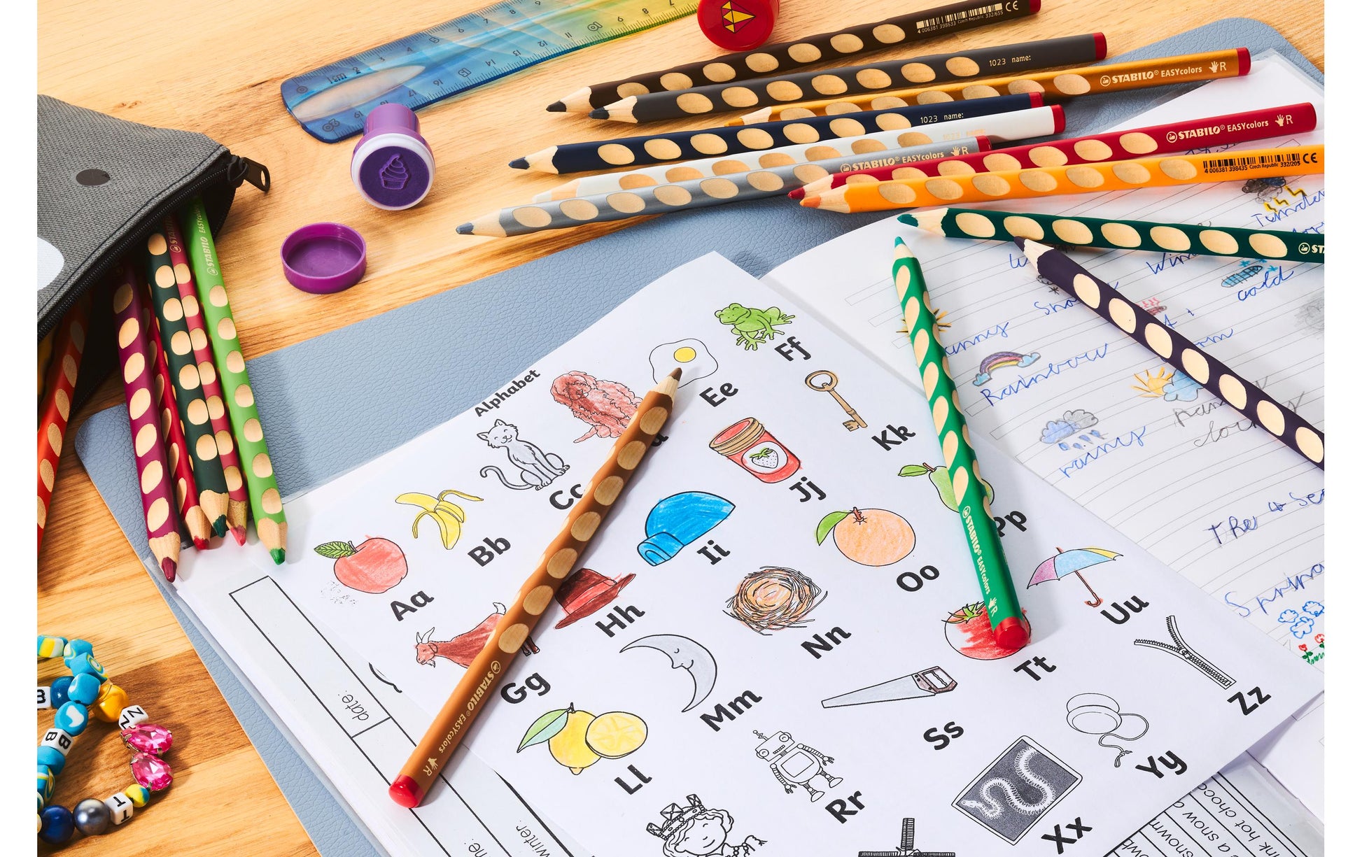 STABILO Buntstift, Mehrfarbig, 24er-Etui – Ergonomisch, Dreikant, Strichbreite 4,2 mm, für Linkshänder