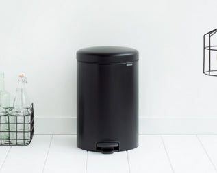 Brabantia NewIcon Papierkorb – 20 l – Edelstahl – Ø 290 × H 467 mm