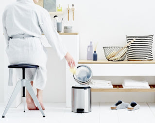 Brabantia NewIcon Treteimer – 5 l – Edelstahl, rund – Anti-Fingerprint, Anti-Rutsch-Basis