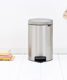 Brabantia NewIcon Treteimer – 12 l – Edelstahl, rund – Anti-Fingerprint, Anti-Rutsch