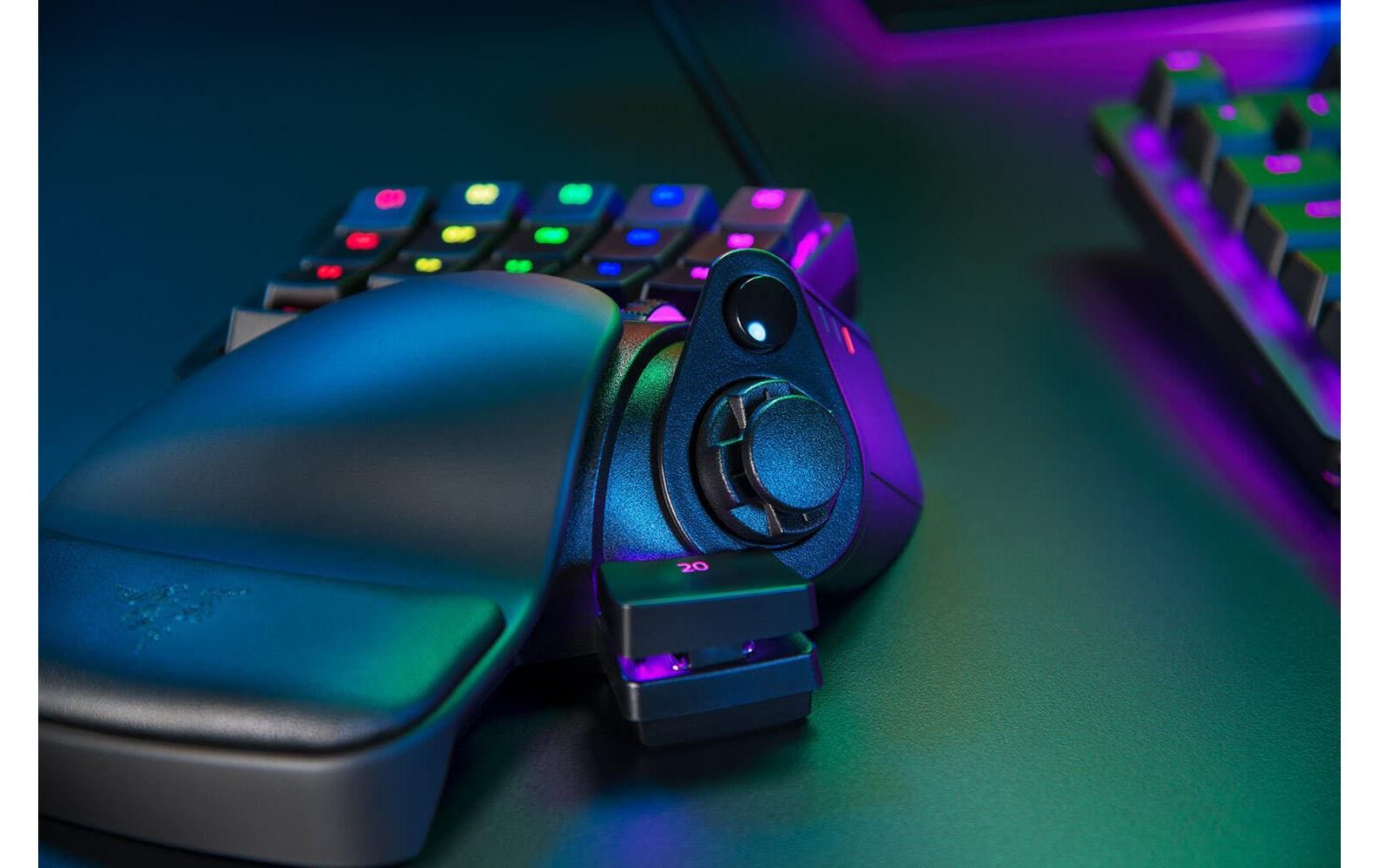 Razer Tartarus Pro – Tastatur, kabelgebunden (USB-A), CH-Layout (DE-CH), mechanisch (Opto-Mechanical)