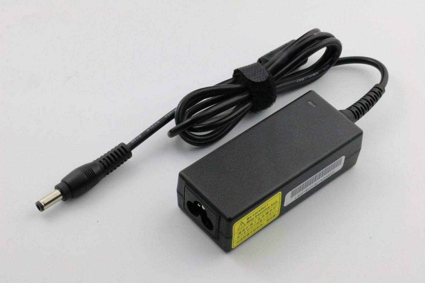 CoreParts Netzteil 45 W – Stecker 5,5×2,5 mm, EU-Stecker (Typ C) – für Toshiba – schwarz
