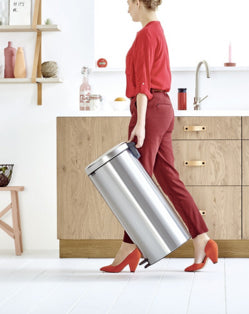 Brabantia NewIcon Treteimer – 30 l – Edelstahl, rund – Anti-Fingerprint, Anti-Rutsch-Basis