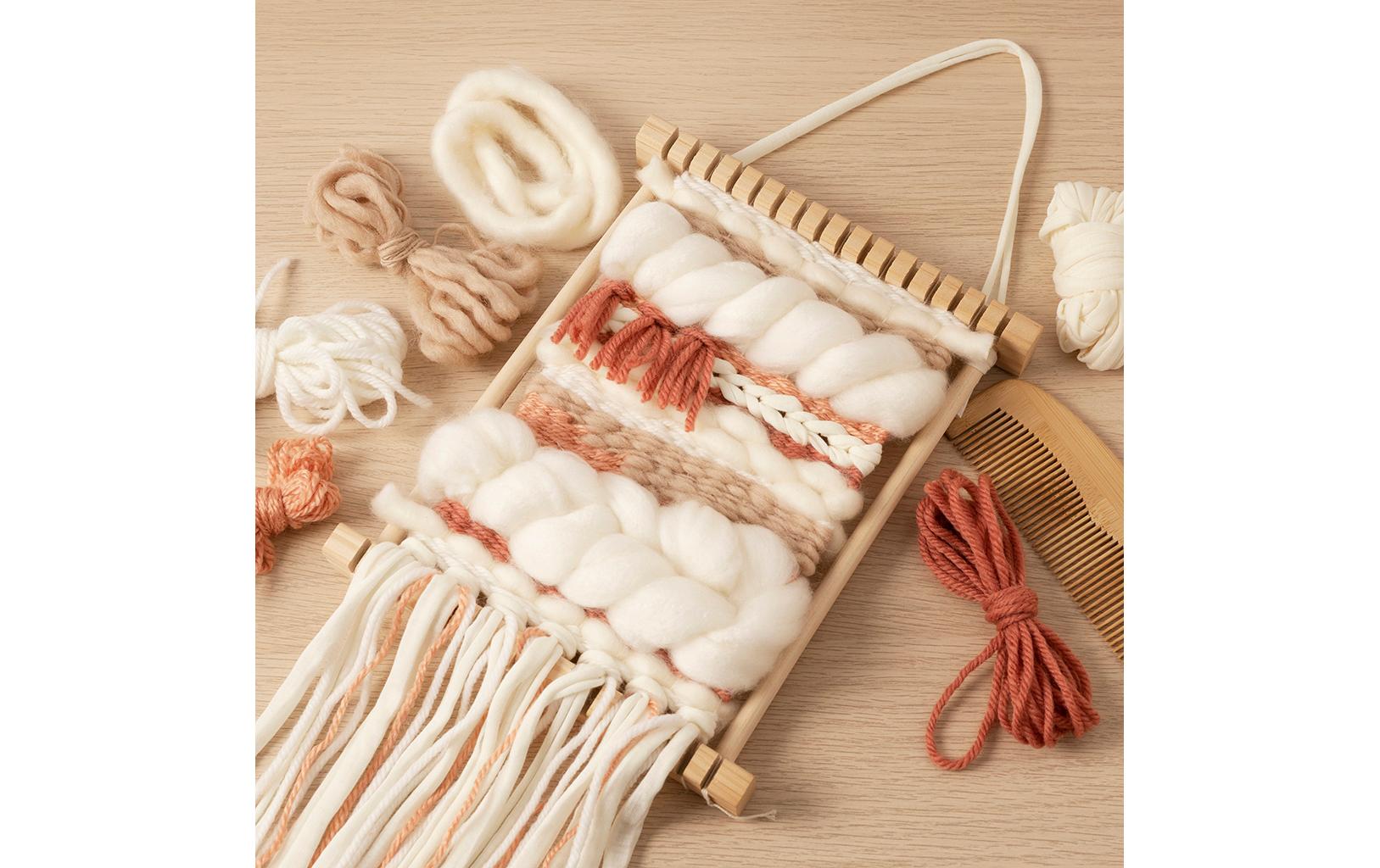 Creativ Company Bastelset Weben – 12-teilig – 6 m Garn, mehrfarbig – inkl. Nadel