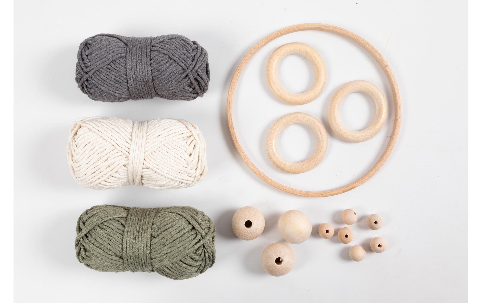 Creativ Company Makramee-Set – 7-teilig, Garn, Mehrfarbig
