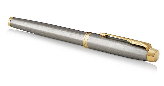 Parker IM Gebürsteter Stahl – Mittlere Feder – für Rechts- & Linkshänder – Blau – Patronen