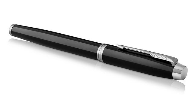 Parker IM – Federspitze M – für Rechts- & Linkshänder – schwarz, blau – Patronen