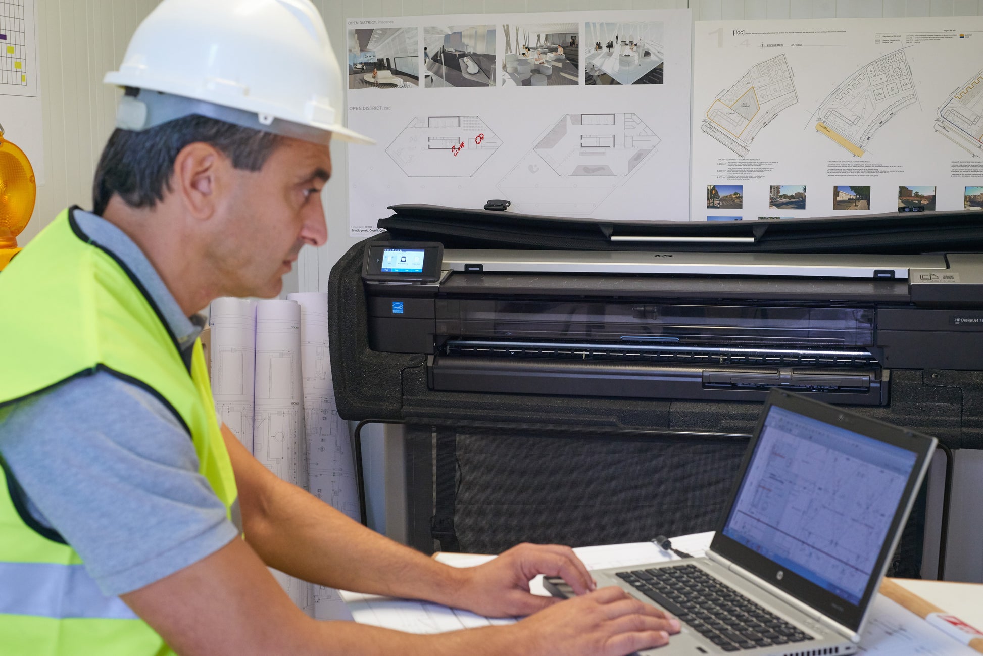 HP DESIGNJET T830 – Grossformat Tintenstrahl-MFP 24"