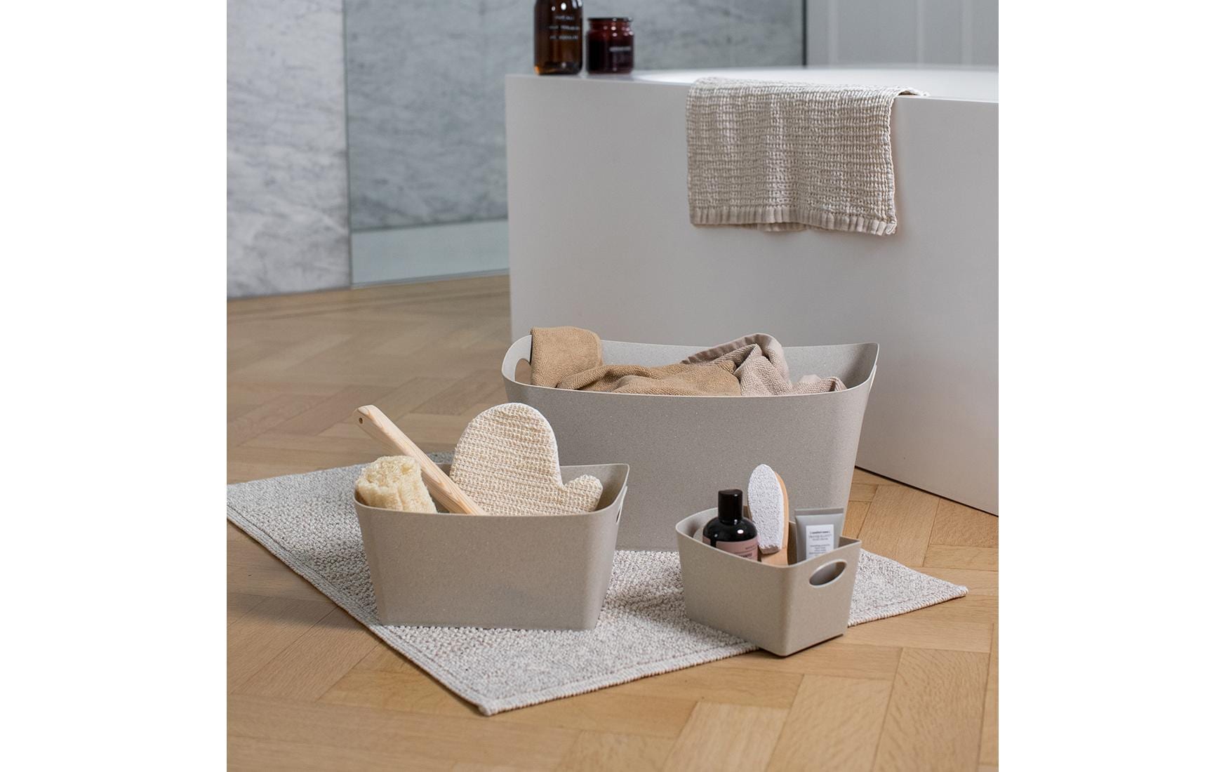 Koziol BOXXX S Aufbewahrungsbox 1 l – Recycelbarer Kunststoff – Beige – mit Griff – 187 × 108 × 128 mm