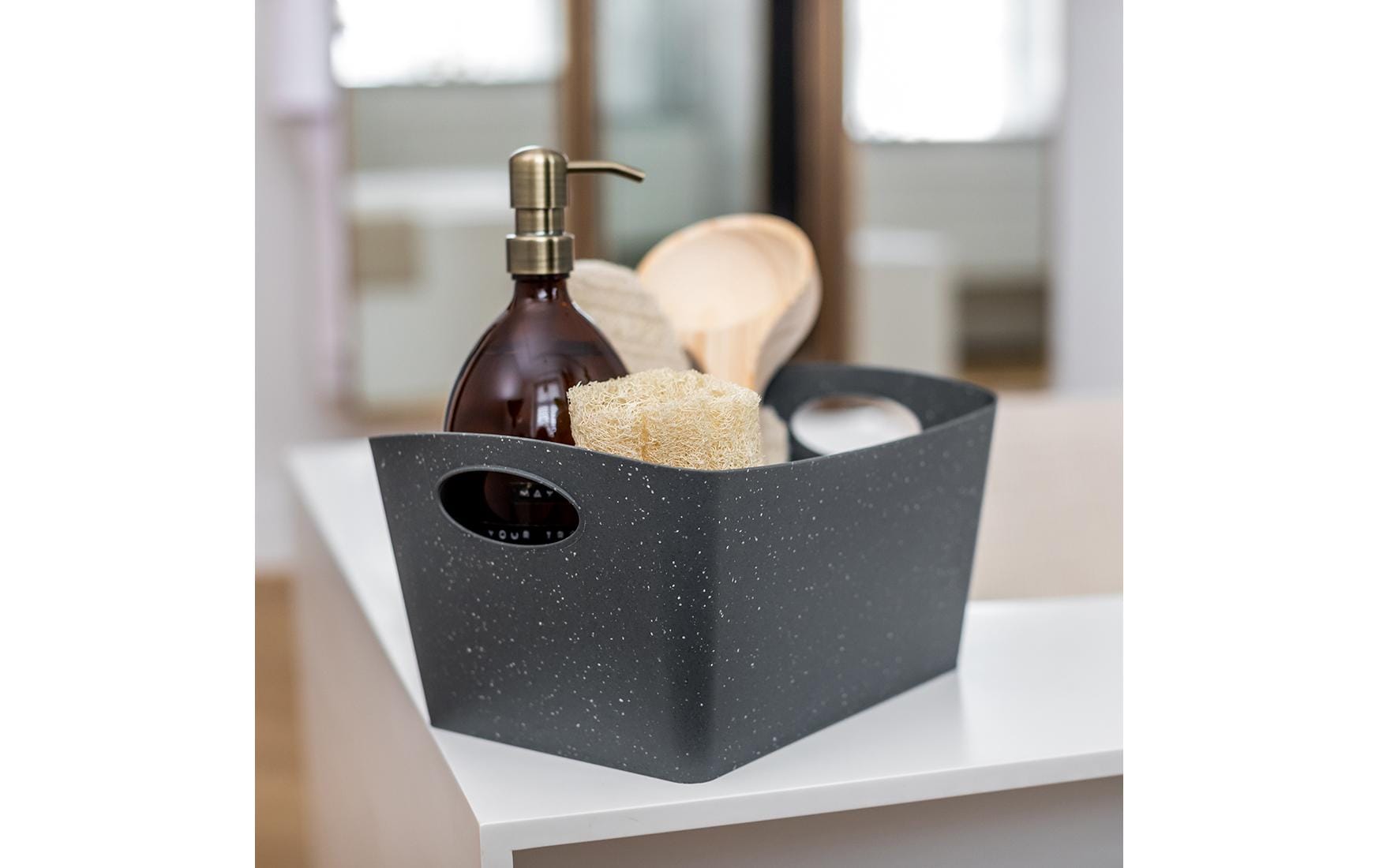 Koziol BOXXX M Aufbewahrungsbox 3,5 l – Recycling-Kunststoff – Grau – verschachtelbar, CarbonNeutral