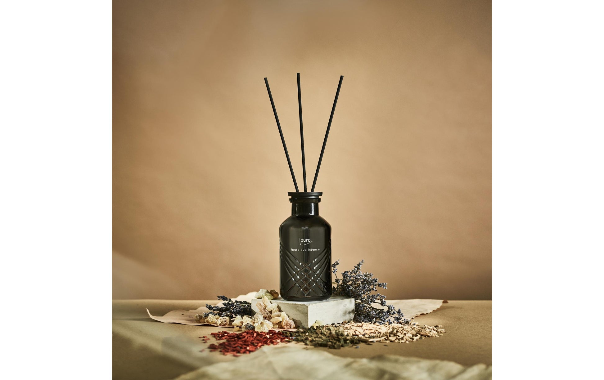 ipuro Oud Intense – Duftstäbchen, 240 ml