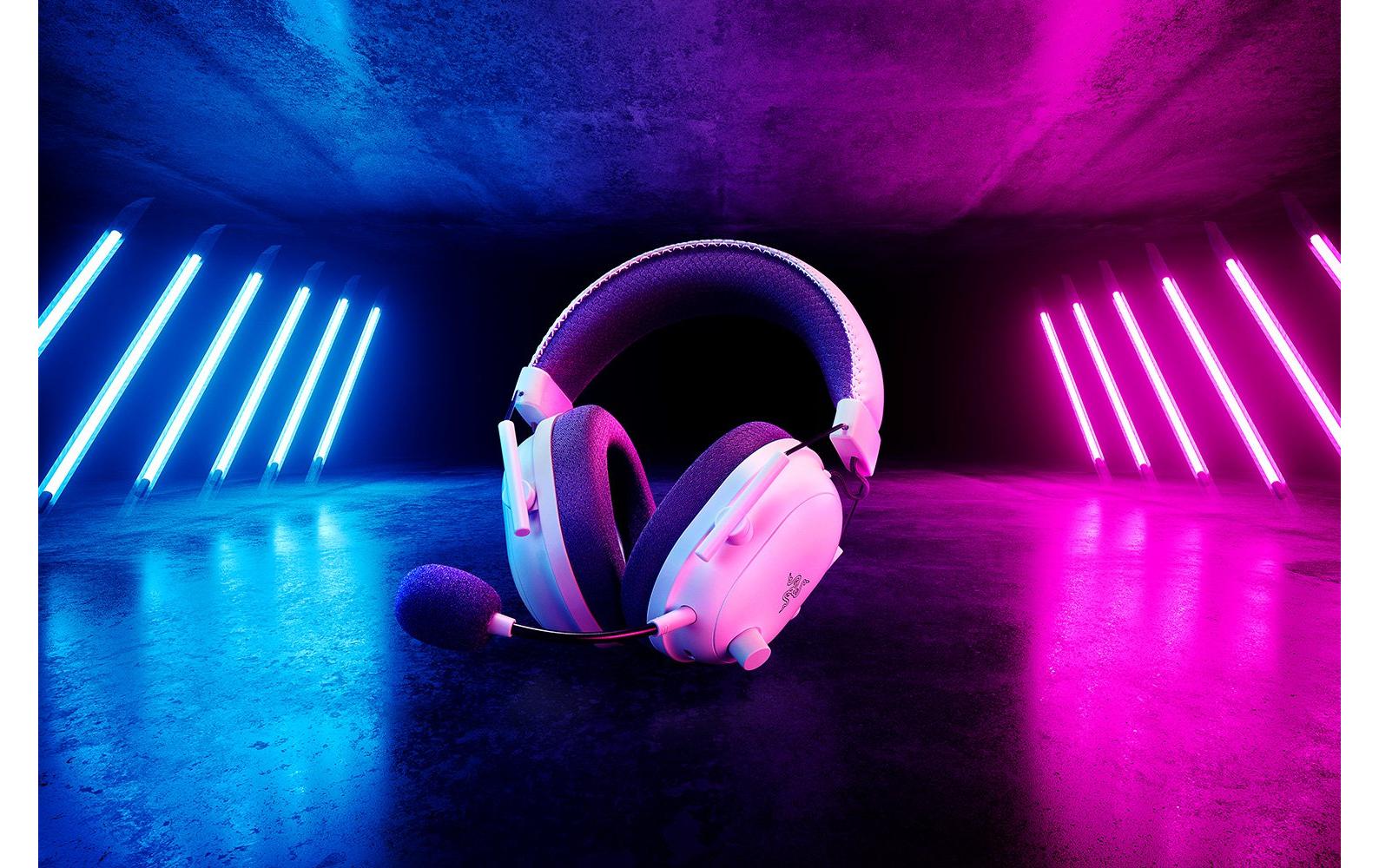 Razer BlackShark V2 Pro für Xbox – Over-Ear Gaming-Headset – Bluetooth, THX Spatial Audio – Weiss – bis 70 h