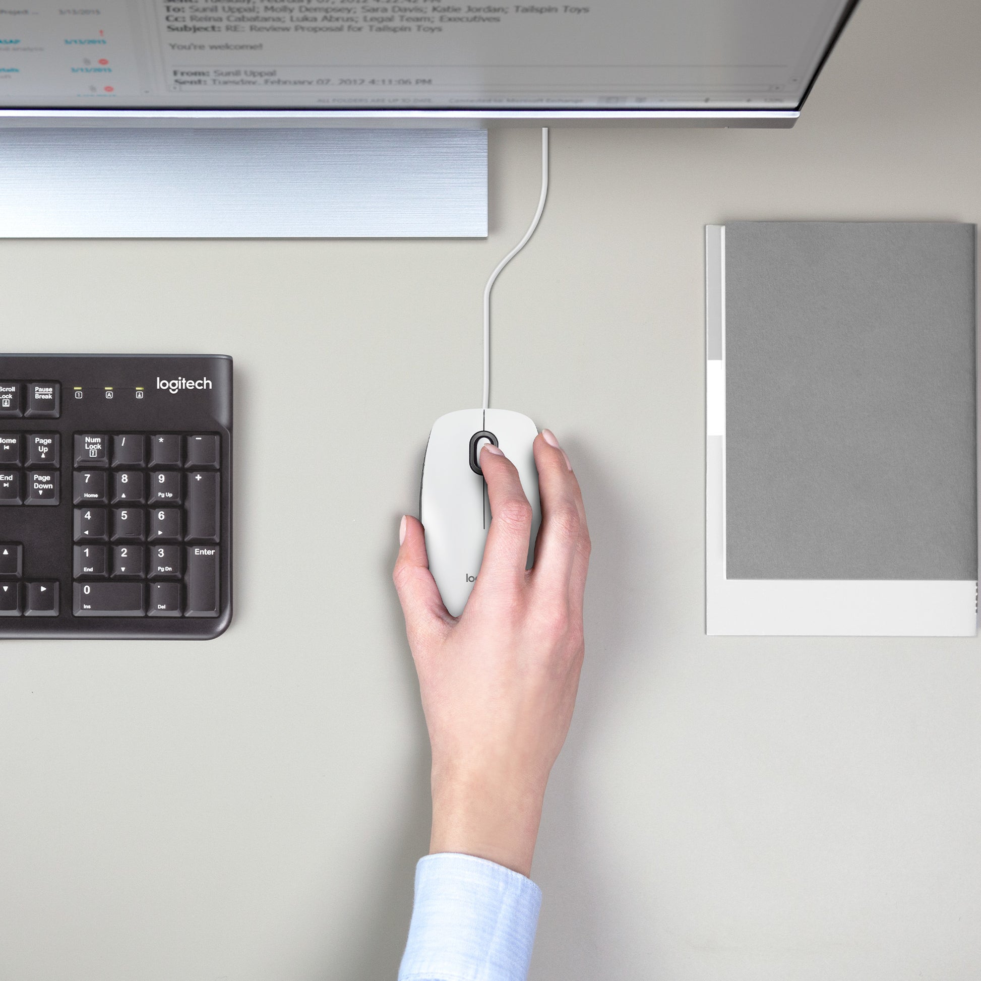 Logitech M100 Maus – kabelgebunden, beidhändig, weiss