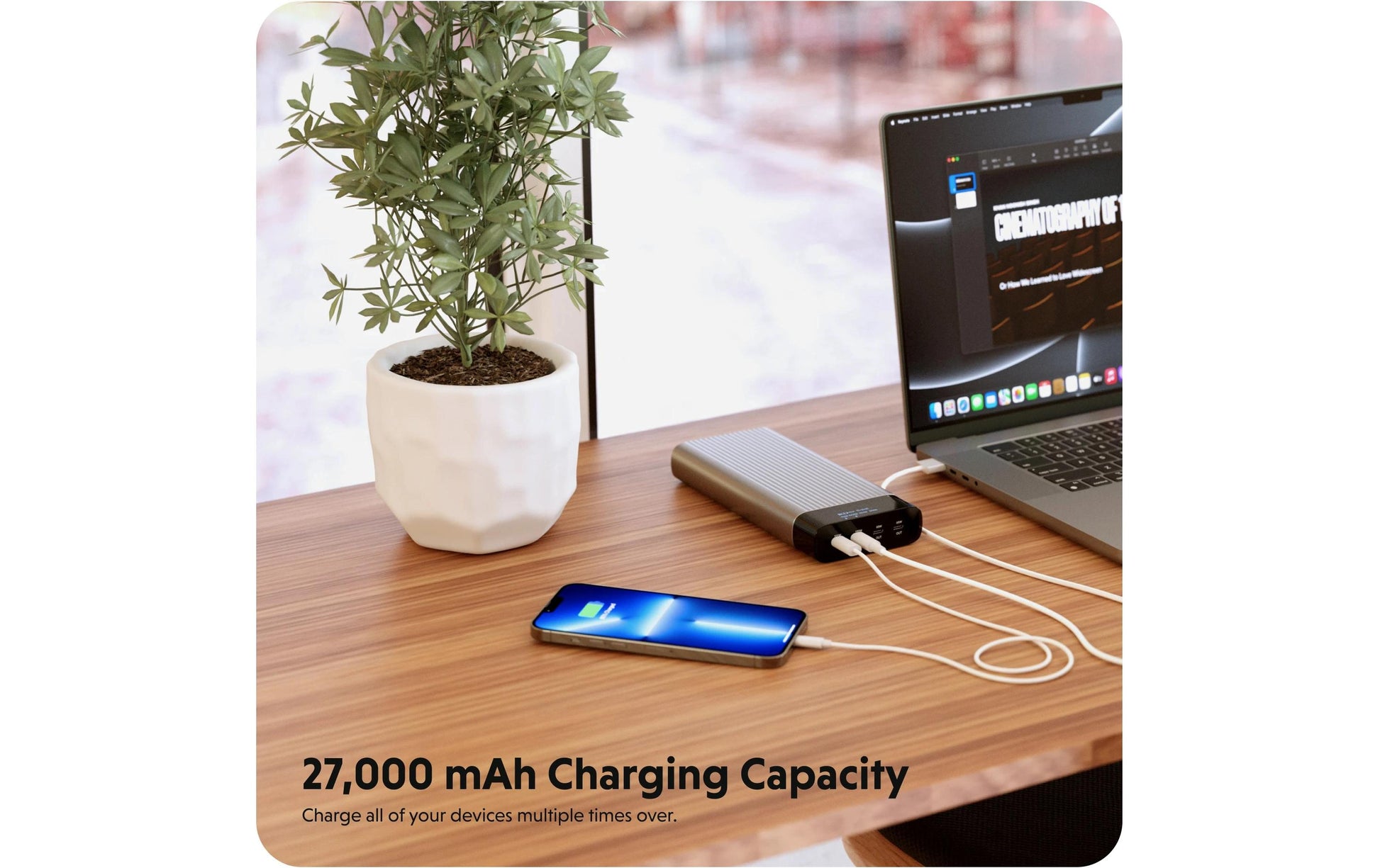 HYPER Powerbank 27000 mAh, PD 245 W, 4× USB-C, Durchgangsladung, für Smartphones, Schwarz