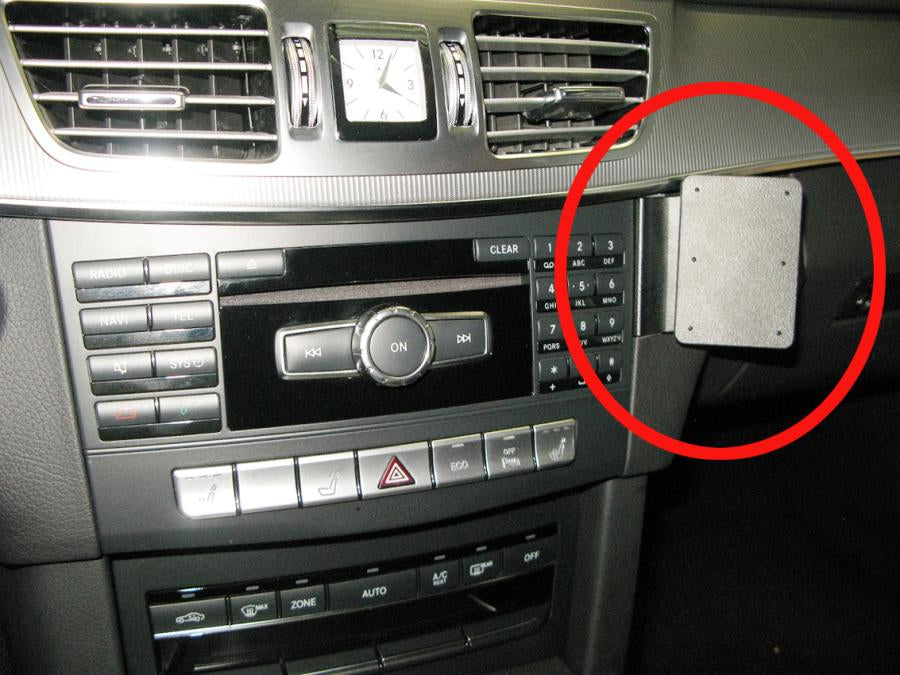 Brodit ProClip Auto-Halterung, passiv – für Mercedes-Benz E-Klasse (Limousine 2015–2016) – Schwarz