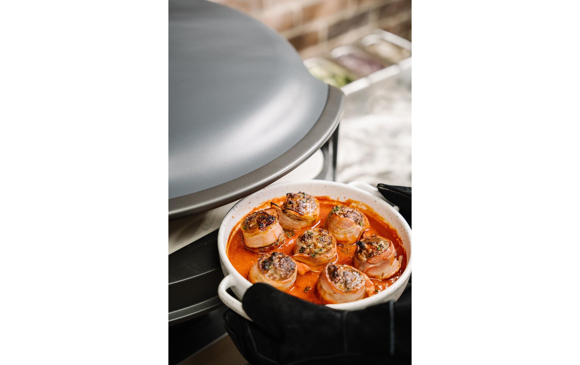 Everdure Pizzaofen KILN – 2 Brenner – Grau