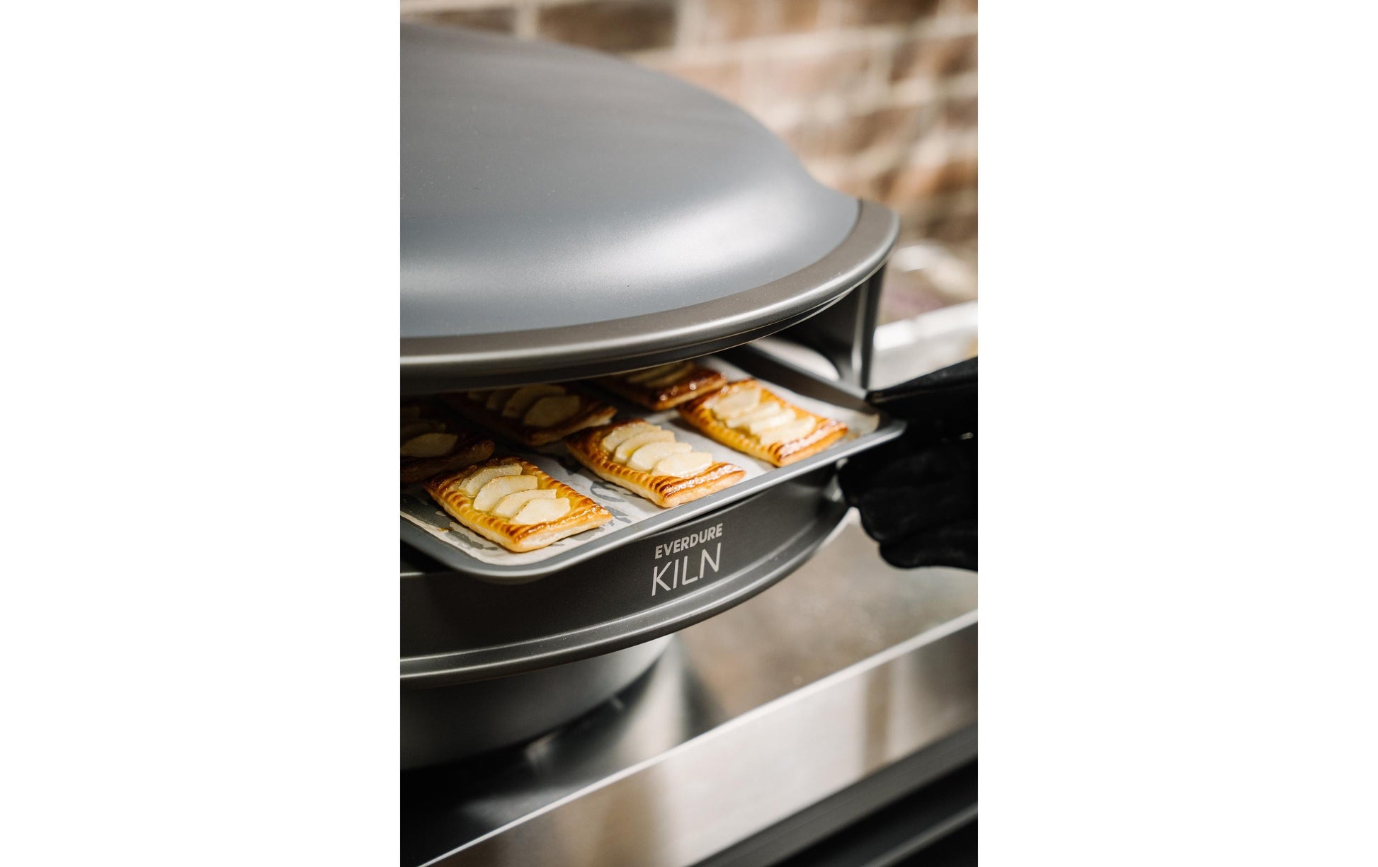 Everdure Pizzaofen KILN – 2 Brenner – Grau