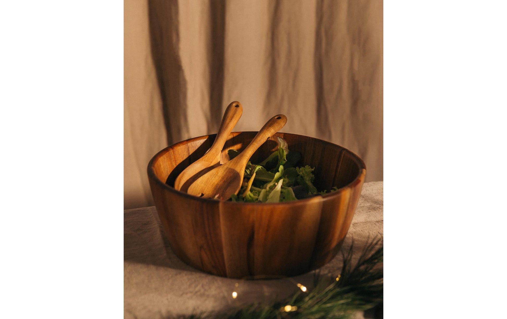 Esmée Salatschüssel – Ø 30 cm, H 11,3 cm, Akazie